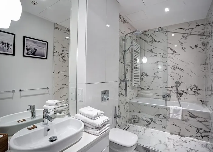 Apartamenty Z Jacuzzi W Sky Tower *