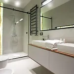 公寓 Apartamenty Z Jacuzzi W Sky Tower 弗罗茨瓦夫