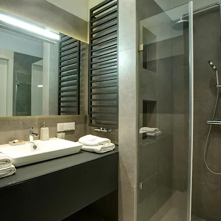 Sky Tower Panorama Apartments *