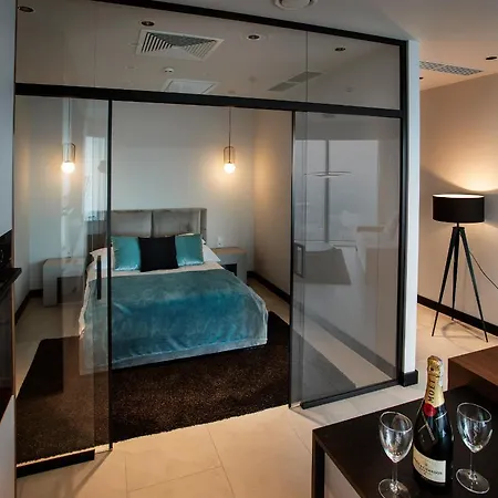 Appartamento Apartamenty Z Jacuzzi W Sky Tower *